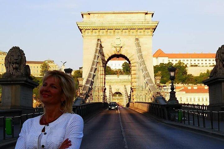 Budapest Private Historical tour with Parliament Entry Option
