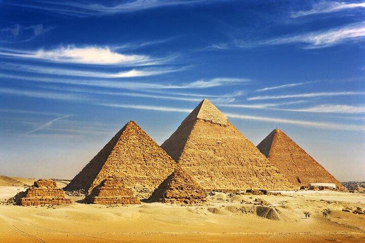 Cairo Giza and Luxor in Two Days in including Domestic flight