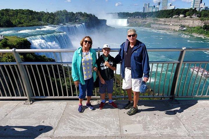 Niagara Falls All-American Boutique Tour (Small Group max 6)