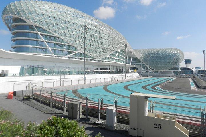 Abu Dhabi Sheikh Zayed Mosque tour Ferrari world outside visit