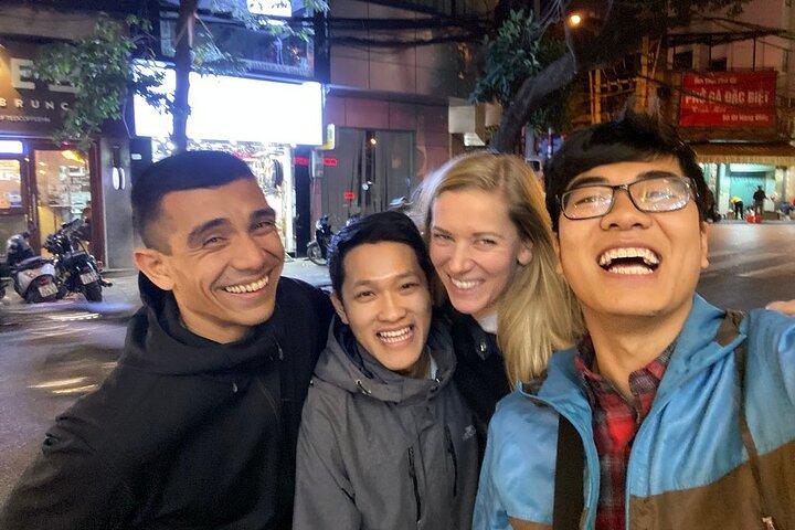 Hanoi Sightseeing & Food Tour by Scooter with Train Street
