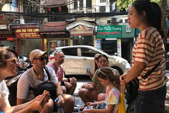 Hanoi Sightseeing & Food Tour by Scooter with Train Street