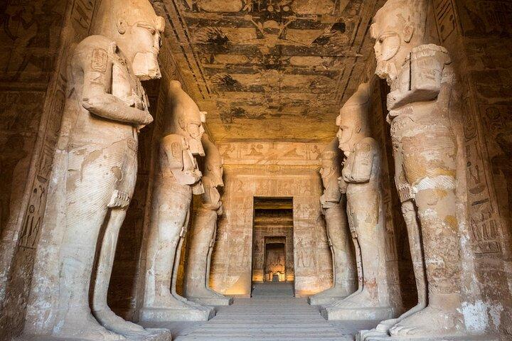 Overnight tour from Luxor to Abu Simbel