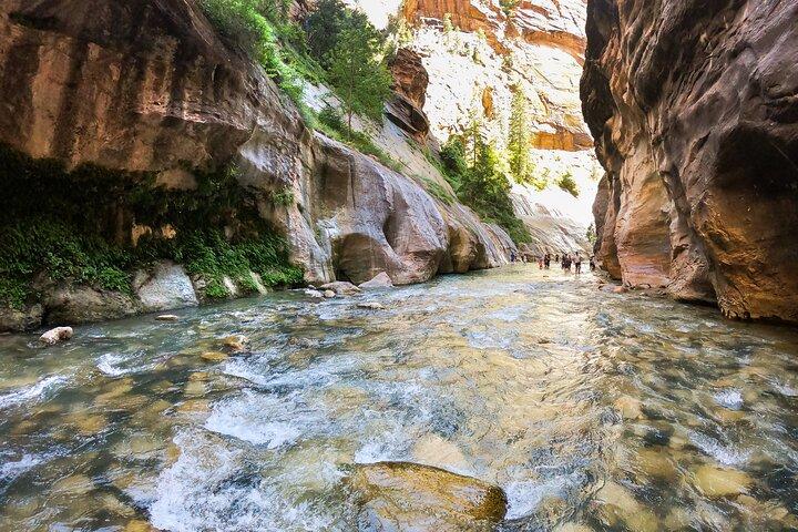 2 Day Zion and Bryce in depth National Tour Camp or Hotel options