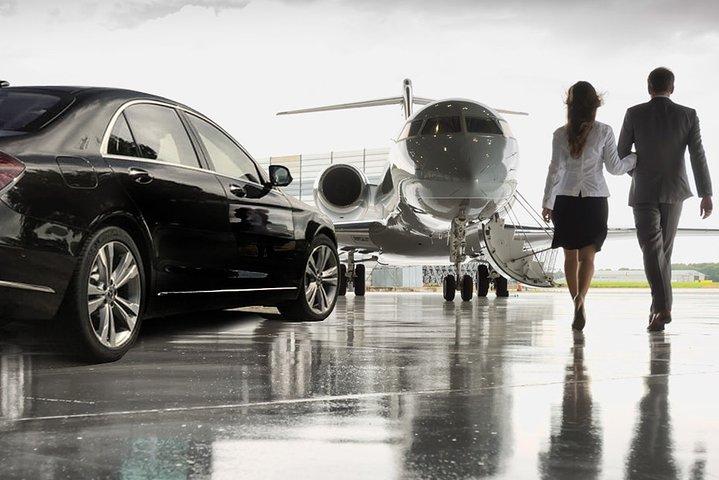 New York Airport Luxury Transfer : Newark Airport to New York City