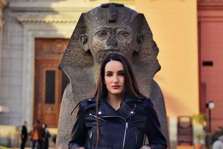 Giza Pyramids, Egyptian Museum, And Old Cairo Tour