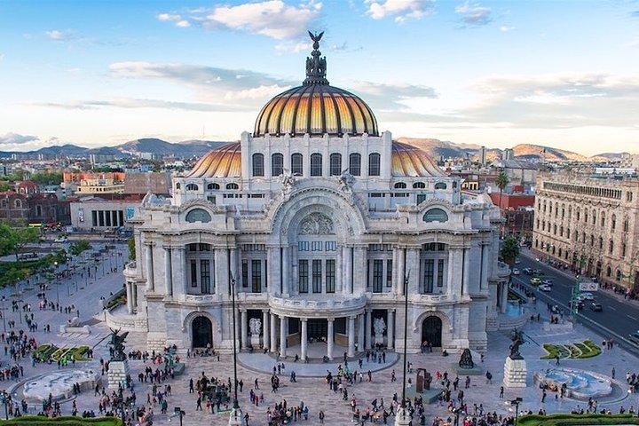 Private Mexico City Mural Art Tour