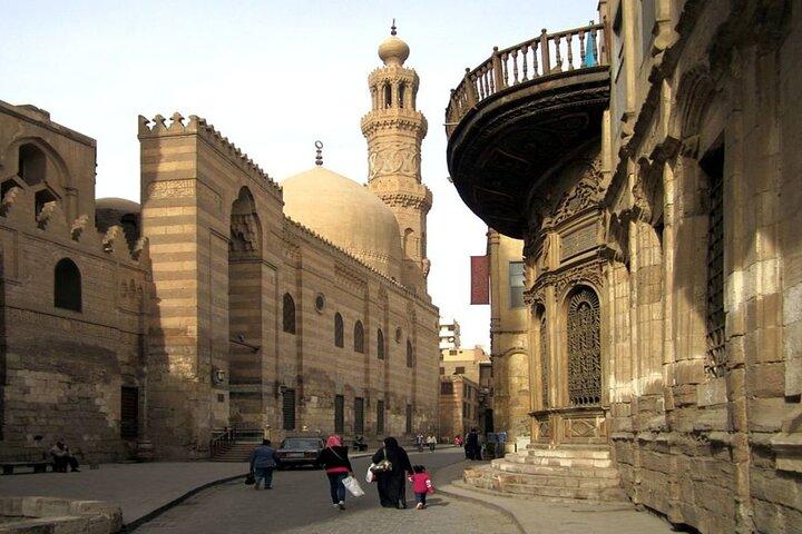 El-Moez Street and Khan Khalili Bazaar
