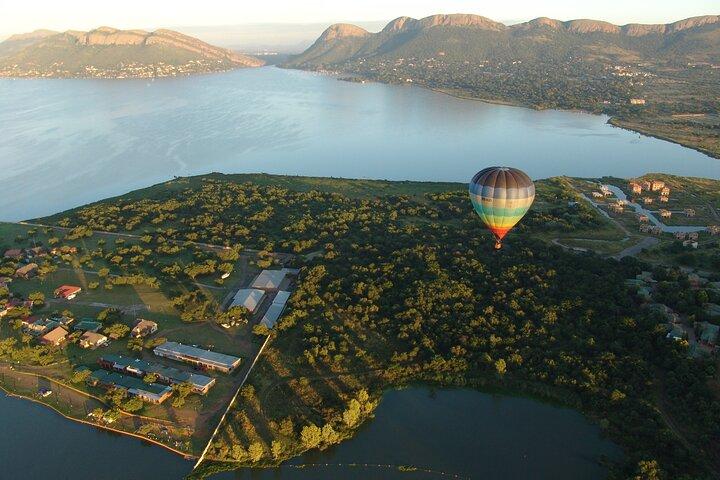 Private Hartbeespoort Dam and Magaliesberg Mountains Tour