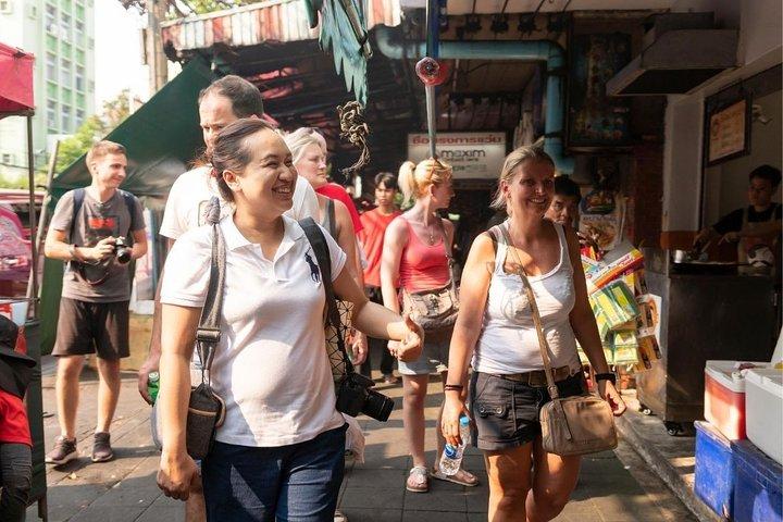 Bangkok Private & Personalised Experience with a Local (2-8hrs)