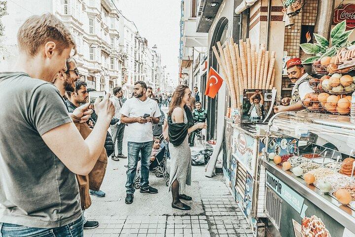 Private Istanbul Food Tour: 10 Turkish Delicacies in Kadikoy
