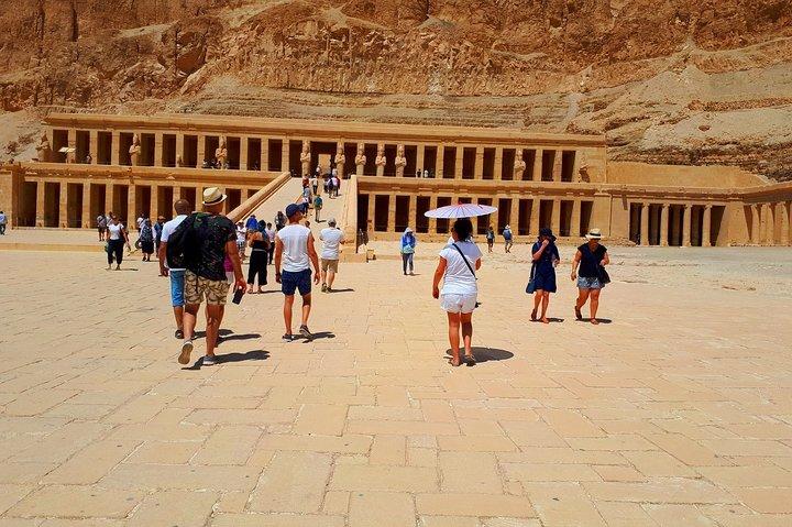 2 Day Tour to Egypt's Famous Royal Tombs and Temples