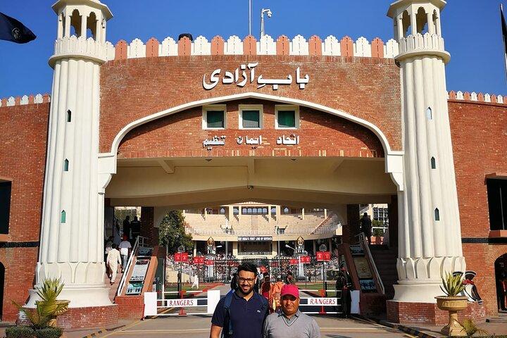 Lahore Full Day Sightseeing Tour