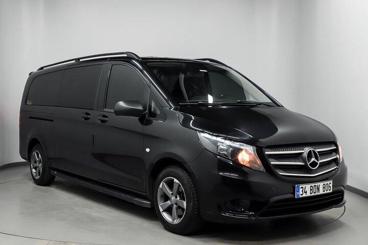 Istanbul Airport Transfer by Private Minivan + Meet & Greet Service