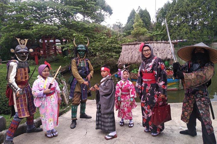 Bandung Private Tour Mountain Volcano and Hotspring ( Overland )
