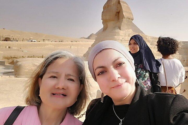 Two-Day Private Guided City Tour of Cairo , Giza and Saqqara