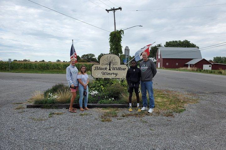 Niagara All American All inclusive Boutique Wine Tour