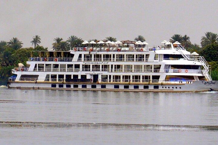 Egypt 9 Nights 10 Days Adventure with Nile Cruise