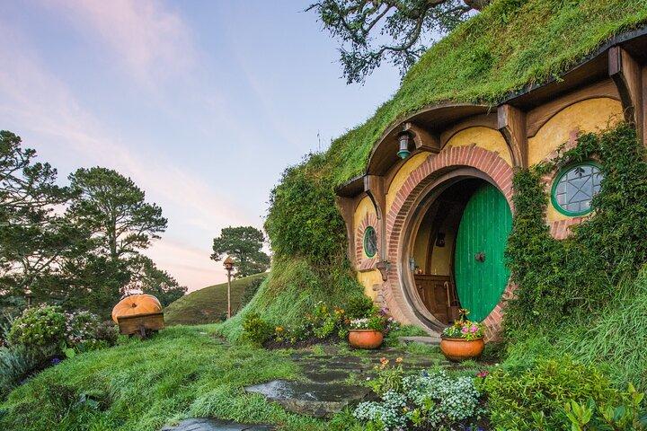 Hobbiton Movie Set Experience: Private Tour From Auckland