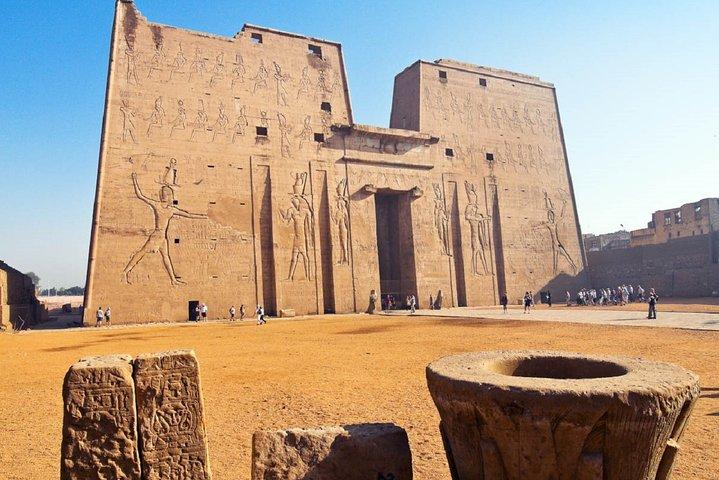 From Luxor: Private Day Trip to Edfu and Kom Ombo