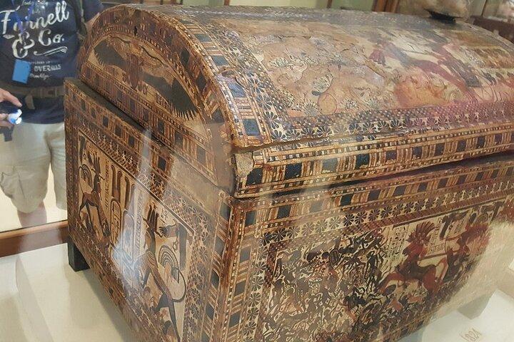 Private Guided Half-Day Tour: Egyptian Museum in Cairo