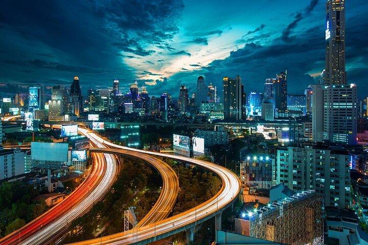 Private Arrival Transfer: BKK pr DMK Airports to Bangkok