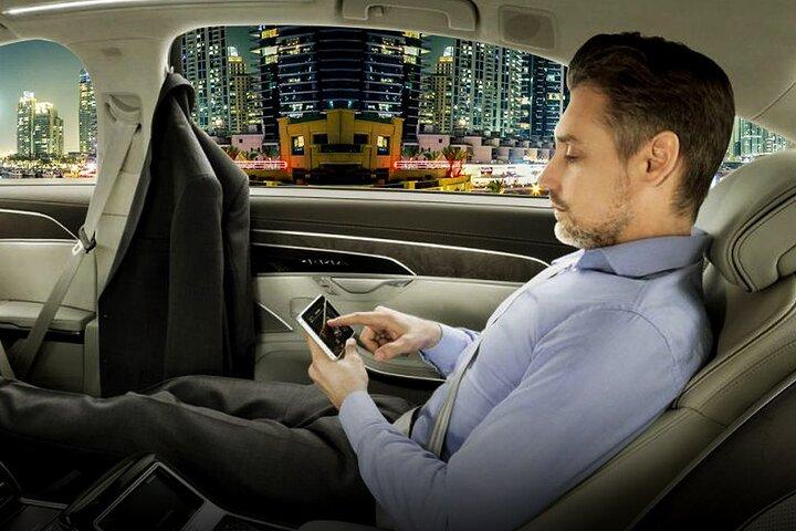 Private Airport Transfer From or To Dubai Airport