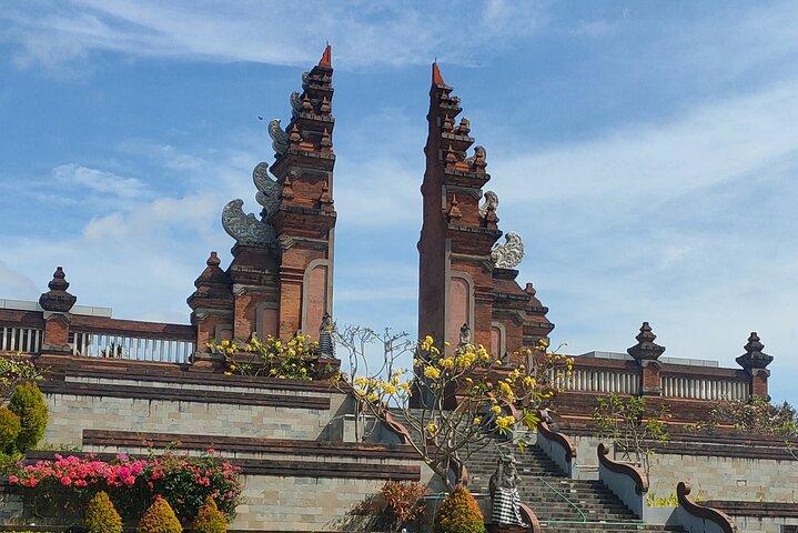 Bali Airport - Bali Transfer to all area in Bali - Bali driver