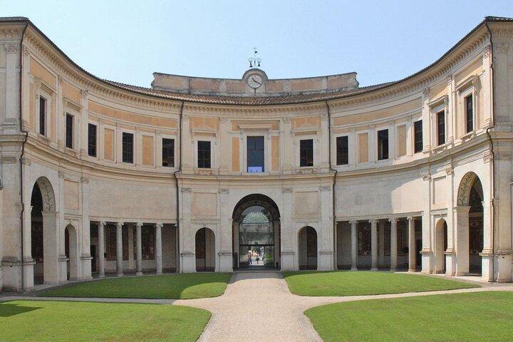 Skip-the-line guided tour of the National Etruscan Museum of Villa Giulia in Rome