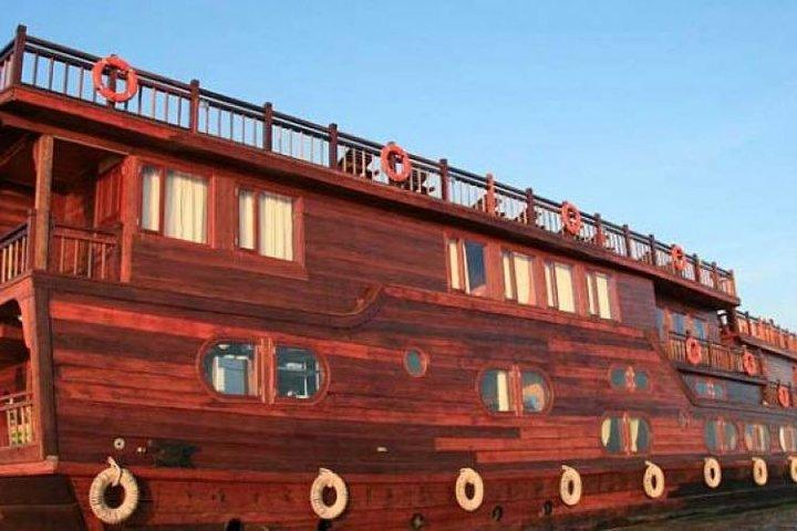 Mekong Eyes Cruises for 2Days/1 Night