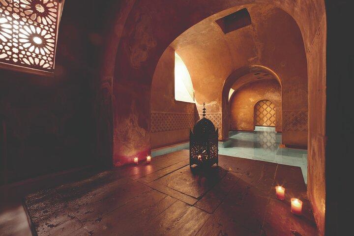 Arabian Baths and 30' Massage at Madrid's Hammam Al Ándalus