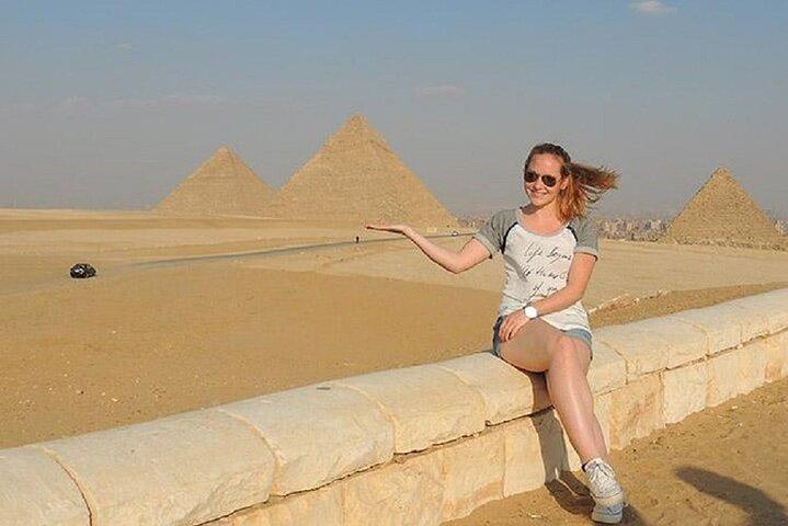 private trip to Giza Pyramids and Saqqara