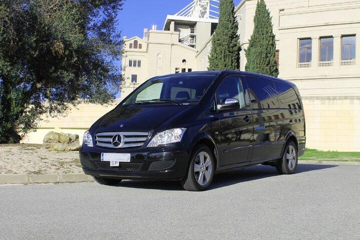 Barcelona Private Transfer: Cruise Port to Barcelona Airport