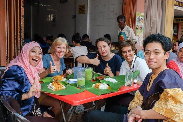 Royal Klang Town Heritage Walk plus Mangrove Point with Pickup