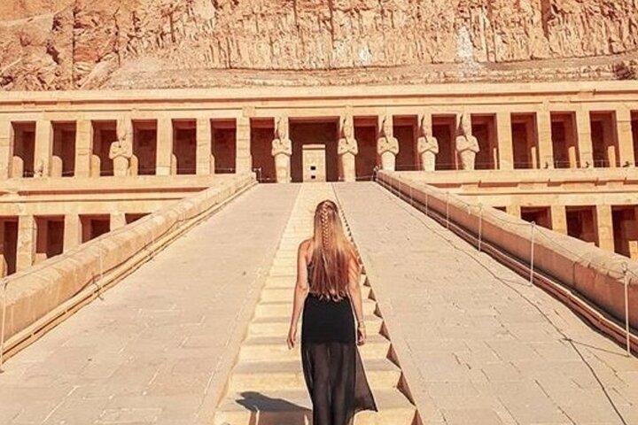 Amazing 1 night Luxor tours,transfers,lunch,Felucca&camel ride from Hurghada