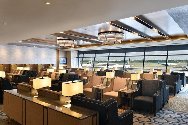 Singapore Changi Airport Plaza Premium Lounge at Terminal 1
