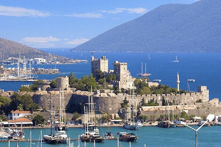 Bodrum Fullday Private Tour with Licenced Guide & Dlx Van
