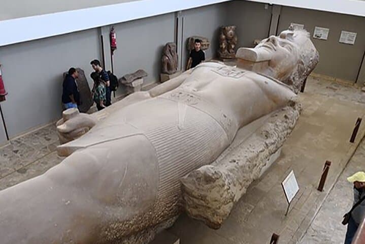 Sakkara, Memphis and Dahshur Private Guided tour with Lunch and Transfers