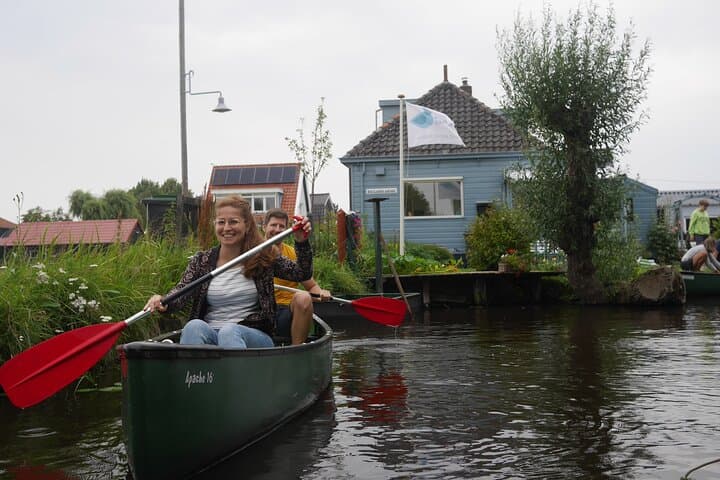 Small-Group Guided Sunset Canoe Tour in Waterland with Dinner