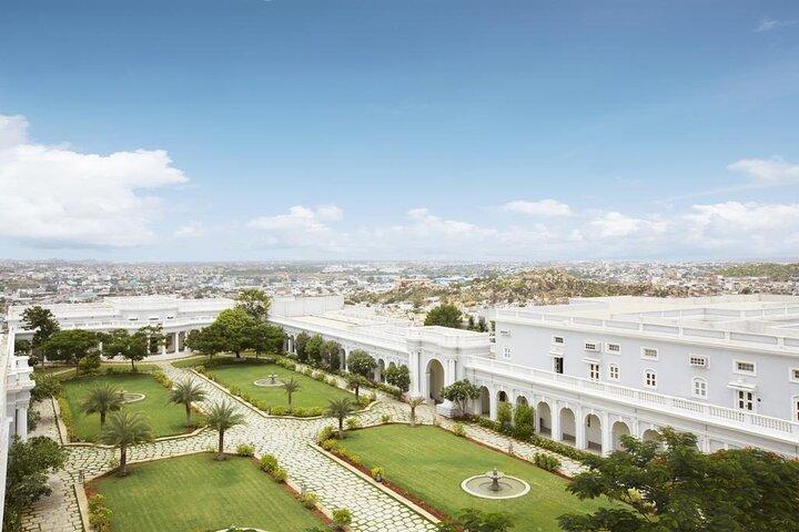 Guided Tour Of Falaknuma Palace, Hyderabad With Lunch