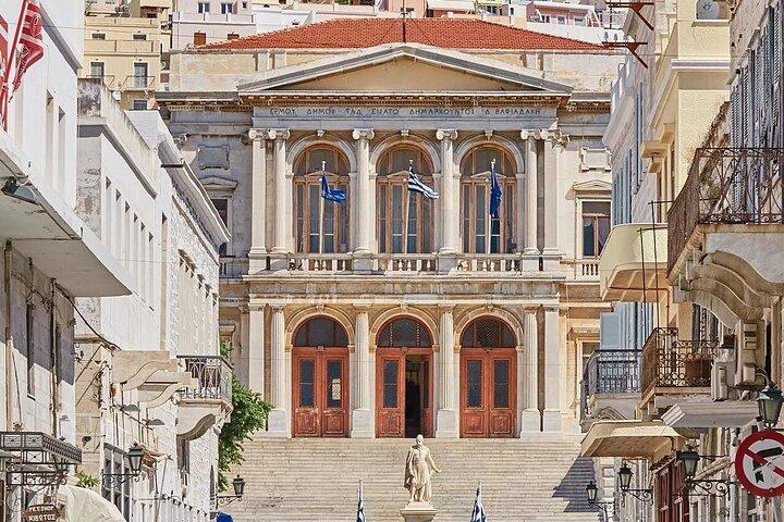 Syros & Santorini in 5 Days: Iconic Greek Islands Tour