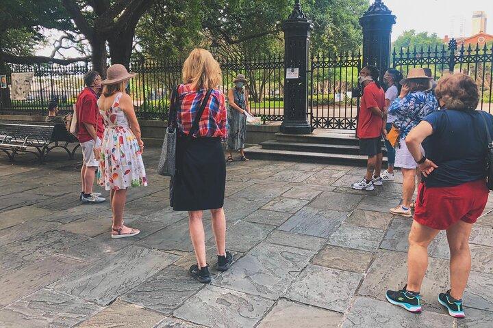 French Quarter Walking Tour With Comp 1850 House Museum Admission
