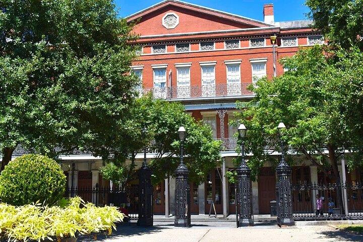 French Quarter Walking Tour With Comp 1850 House Museum Admission