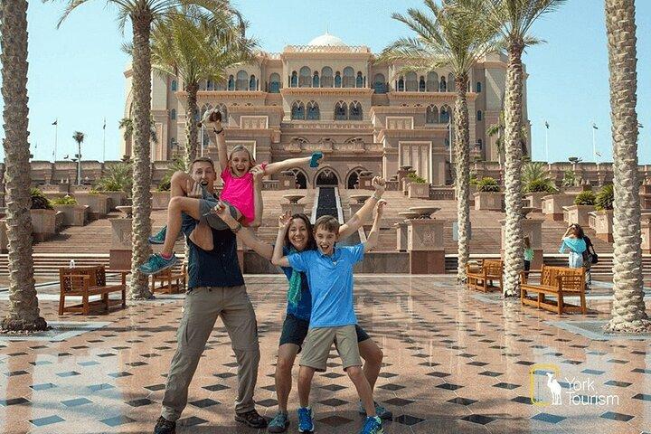Exclusive Full-Day Abu Dhabi City Tour with Sheikh Zayed Mosque