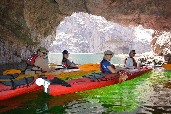 Hoover Dam and Hot Springs Kayak Tour with Lunch and Expert Guide