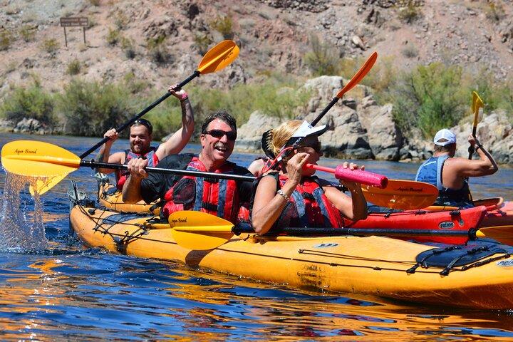 Hoover Dam and Hot Springs Kayak Tour with Lunch and Expert Guide