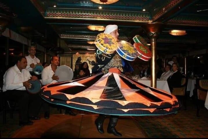 Cairo dinner cruise on the Nile river with entertainment