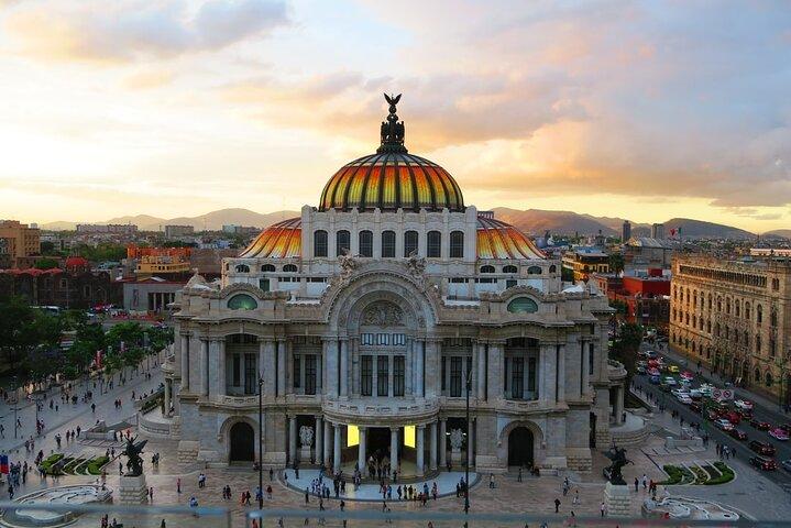 Walking Mexico City Tour with Anthropology Museum