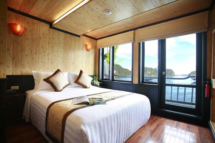 Halong Bay Cruises 2 Days/1Night with 4 Star Cruise All Included
