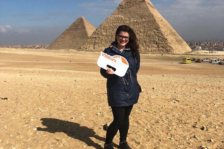 Full-Day Tour at Giza Pyramids & Sphinx & Memphis & Saqqara & Dahshur